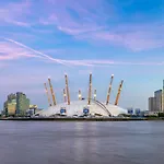 Flourish Apartment - Constant Court - Canary Wharf